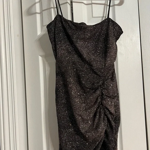 Black Glittery Windsor Dress | Women’s Large - Picture 15 of 15